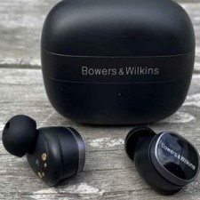 Огляд Bowers & Wilkins Pi8. Журнал What Hi-Fi?